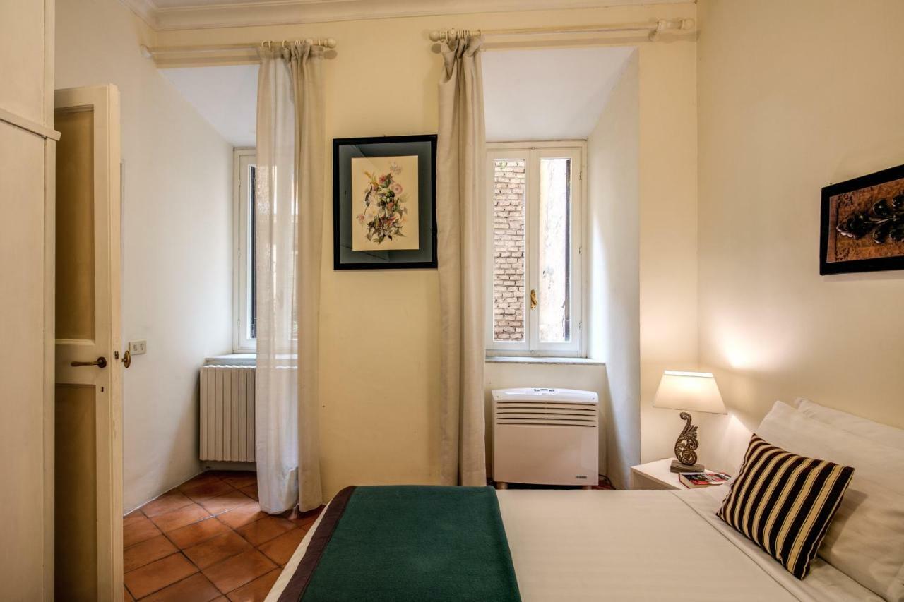 Colosseum Forum Apartment Roma Exterior foto