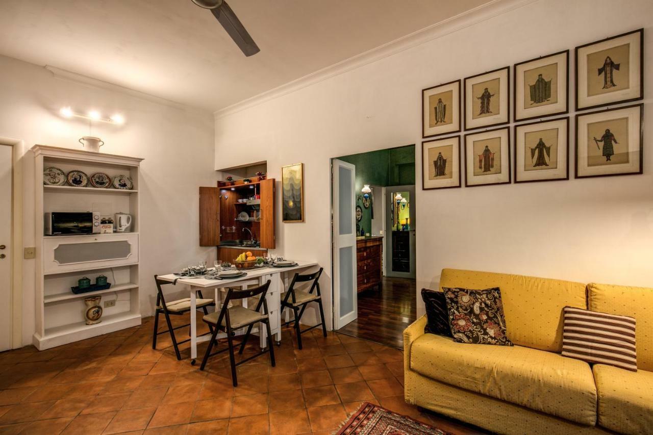 Colosseum Forum Apartment Roma Exterior foto